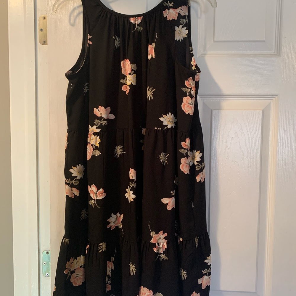 Loft Outlet dress size medium
